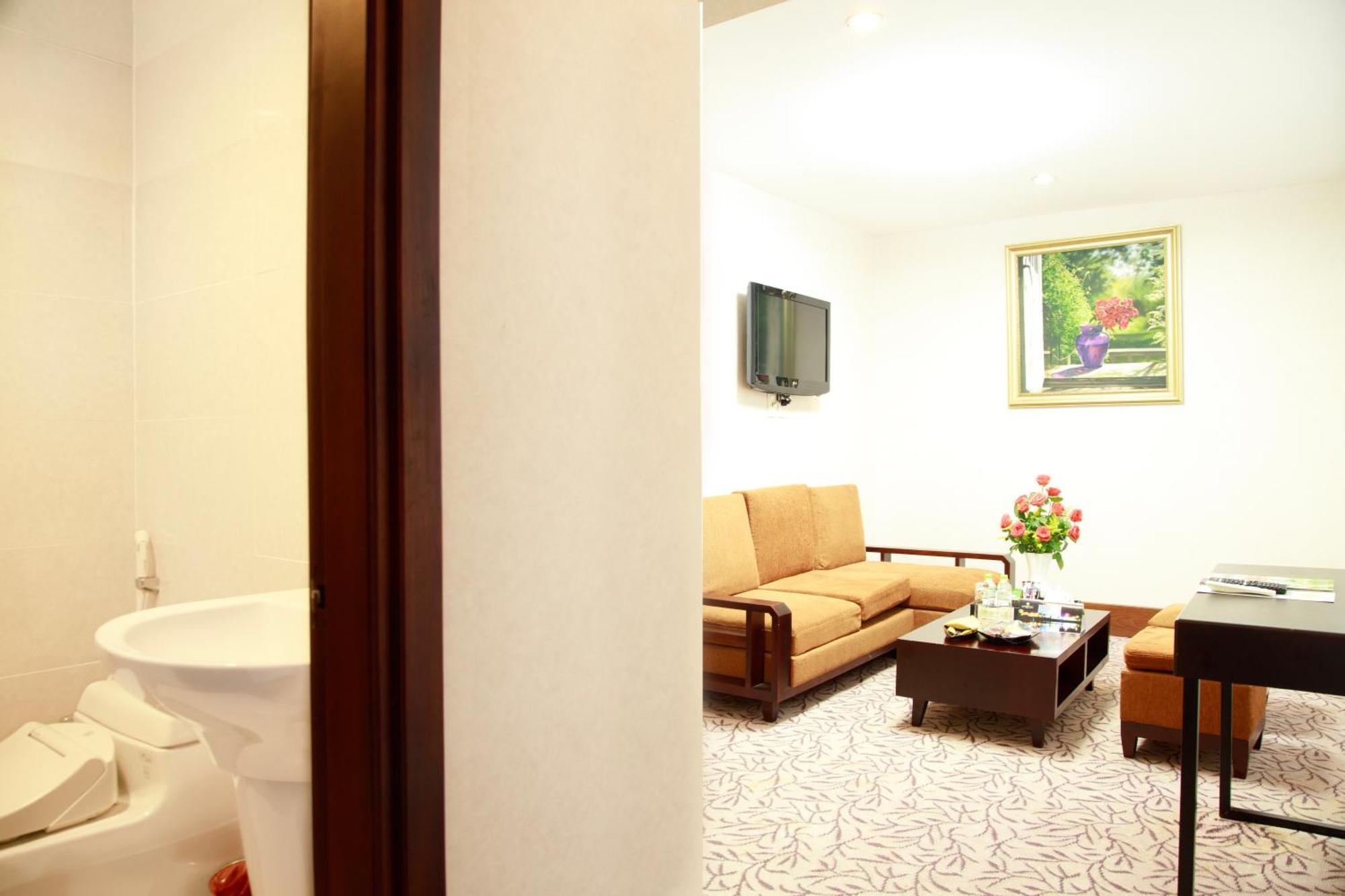 Sai Gon Dong Ha Hotel Quang Tri Buitenkant foto