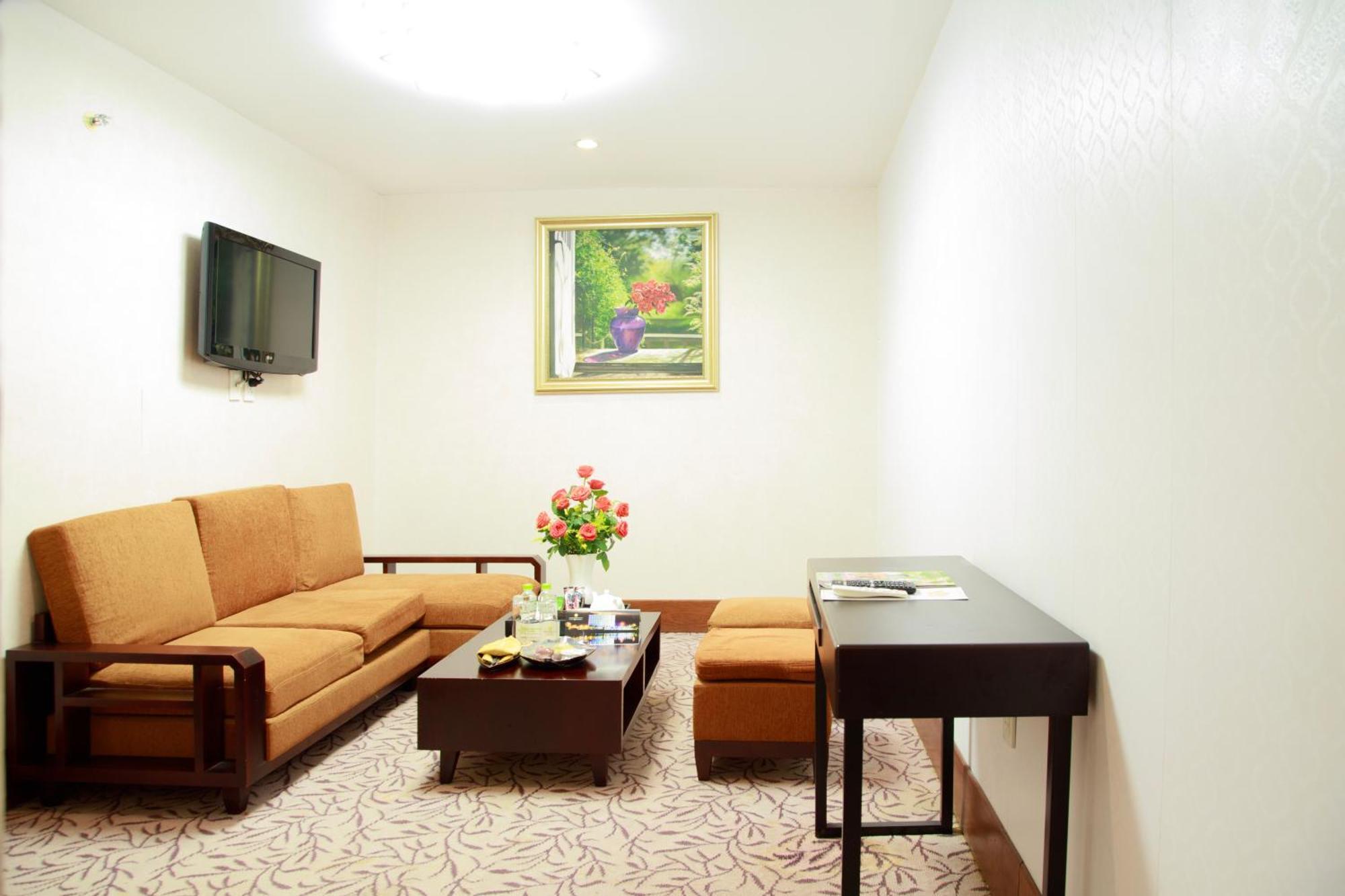 Sai Gon Dong Ha Hotel Quang Tri Buitenkant foto